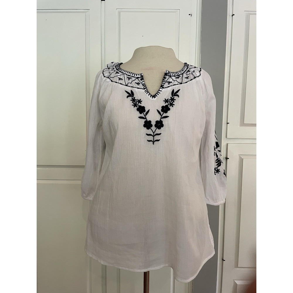 Talbots‎ XS Embroidered Gauze Black/White Top Cottage Core Boho